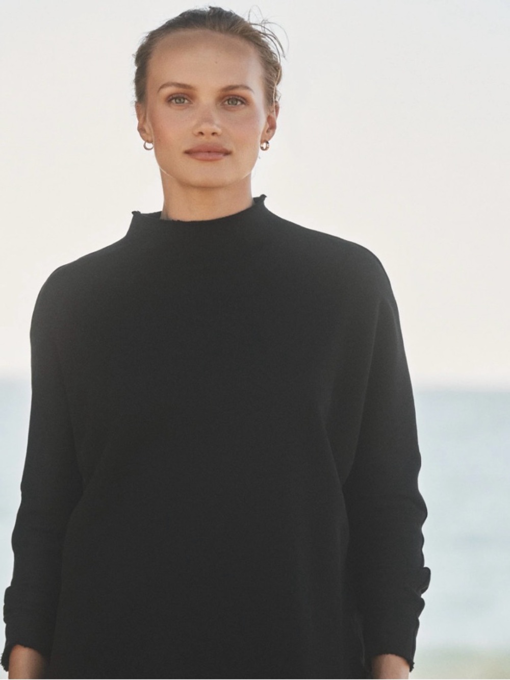 Frank & Eileen Black Long Sleeve Effie Sweatshirt XS
